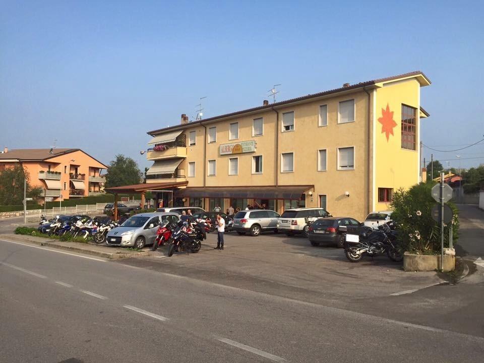 Albergo Al Sole Castelnuovo del Garda Exteriör bild