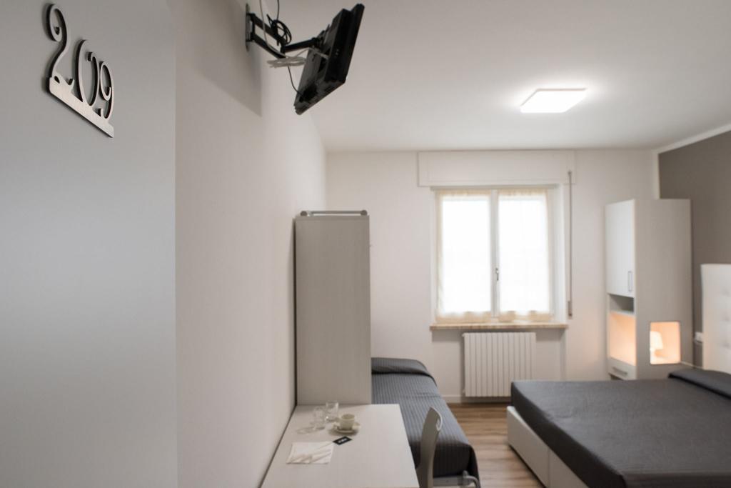 Albergo Al Sole Castelnuovo del Garda Exteriör bild