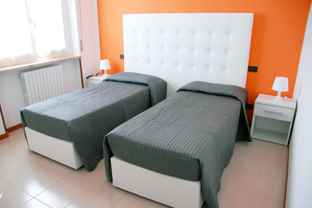 Albergo Al Sole Castelnuovo del Garda Exteriör bild