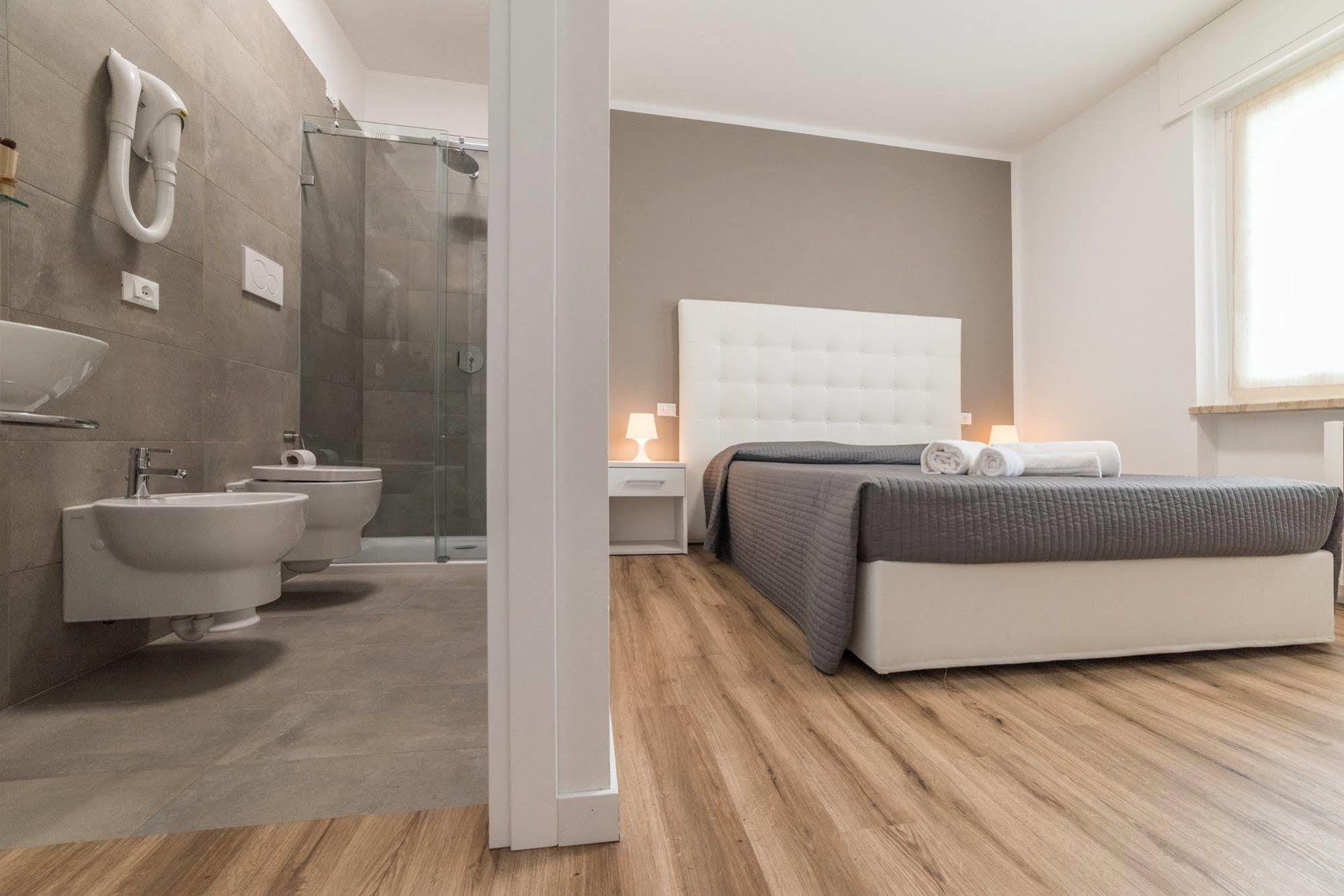 Albergo Al Sole Castelnuovo del Garda Exteriör bild