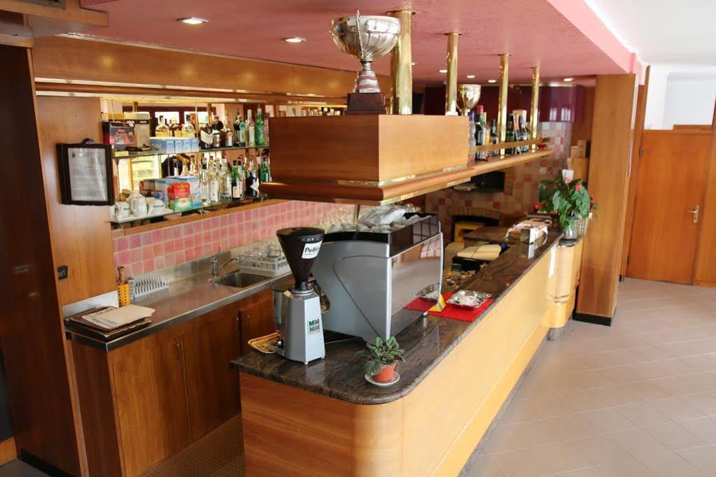 Albergo Al Sole Castelnuovo del Garda Exteriör bild